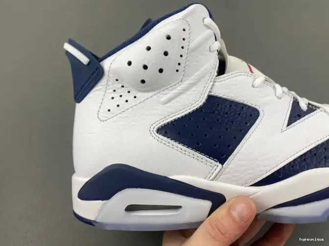 HYPE Jordan Olympic CT8529-164 Air 6 0426